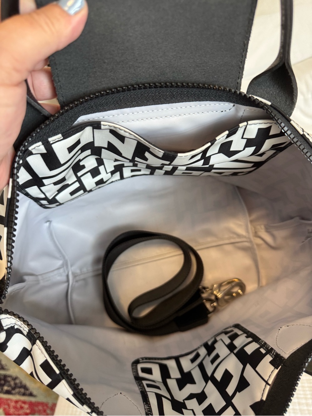 Longchamp Small Le Pliage Graphic Logo Tote - Black & White - Picture 4 of 9
